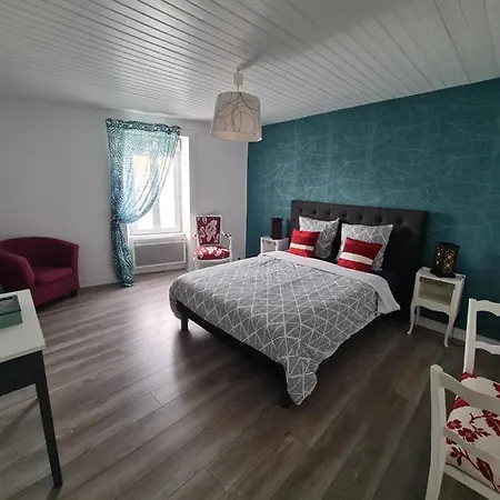 La Belle Vallée Maison Indépendante 80m2, 2 à 10 Min Du Puy Du Fou Сasa de vacaciones *